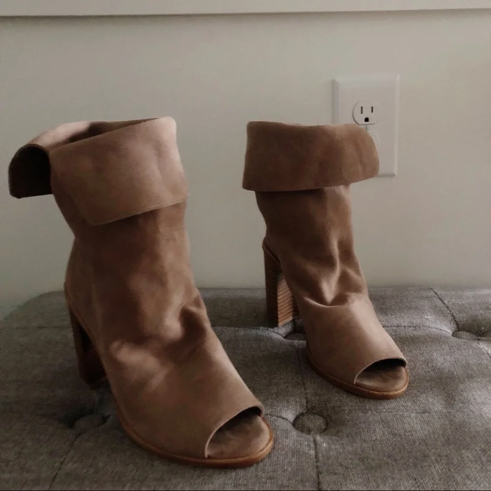 42 Gold Ramada Suede Peep Toe Bootie